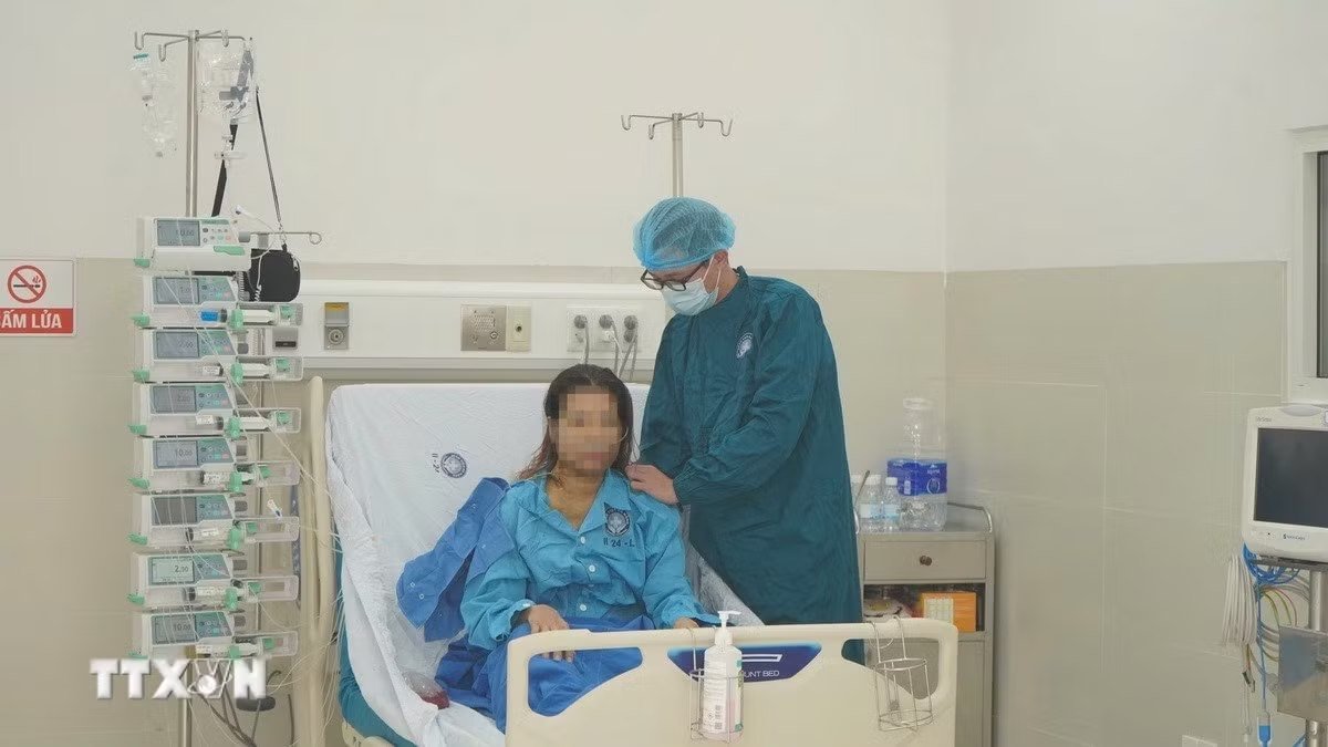 Kỹ thuật ghép gan là kỹ thuật phức tạp, người bệnh khi ghép gan có tình trạng bệnh lý rất nặng trước đó, vì vậy phải có sự phối hợp giữa tất cả các êkíp và các khoa