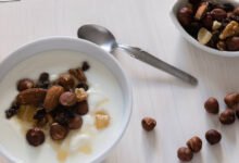 Thực phẩm giàu chất xơ tự nhiên nuôi dưỡng hệ vi sinh đường ruột giúp kéo dài tuổi thọ