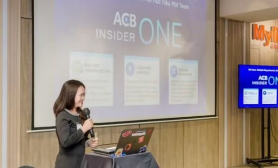 Diễn giả trình bày tại buổi trao đổi về Agentic AI trong marketing
