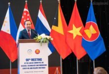 Bộ trưởng Bộ Khoa học và Công nghệ Vũ Hải Quân phát biểu tại phiên toàn thể Hội nghị COSTI-90