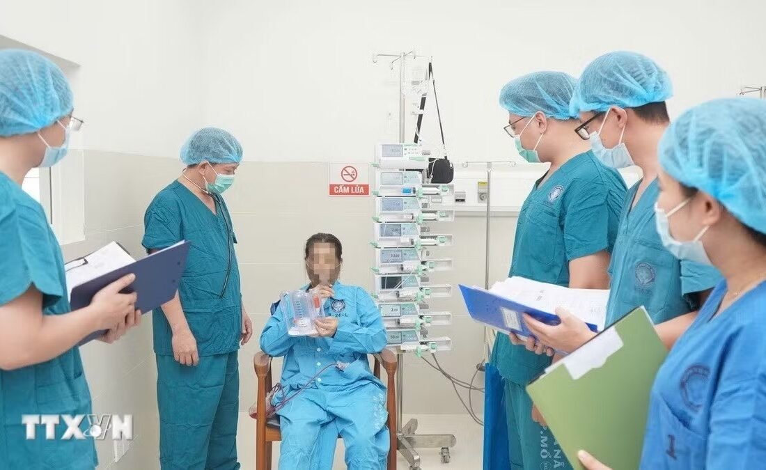 Bệnh viện Đà Nẵng đã cử các êkíp bác sỹ đi học tại Hoa Kỳ và các bệnh viện đầu ngành của Việt Nam để tiếp cận kỹ thuật và đào tạo chuyên sâu về ghép tạng và cấy ghép