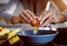 Trứng gà tươi giàu protein chuẩn và choline tốt cho sức khỏe tim mạch và não bộ