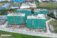 Công trình nhà ở đang thi công trong lĩnh vực xây dựng