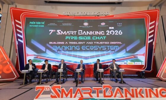 Sân khấu Hội thảo và Triển lãm Smart Banking 2026