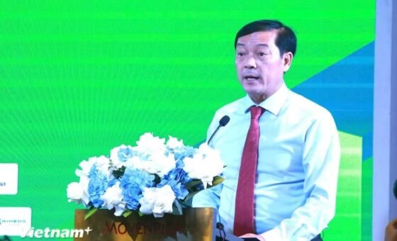 Lê Trọng Yên trình bày tại cuộc trao đổi về CCUS