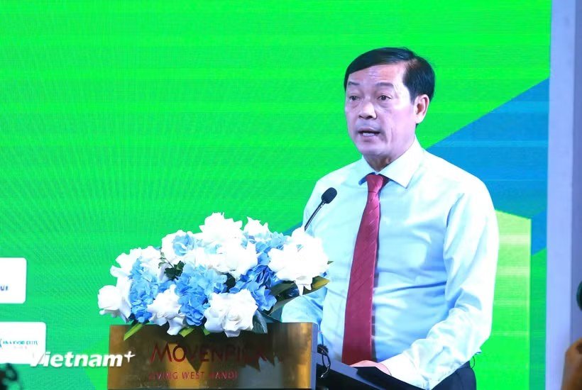 Lê Trọng Yên trình bày tại cuộc trao đổi về CCUS