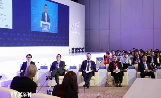 Nhiều chuyên gia, nhà quản lý, CEO quốc tế tham dự chương trình CEO 500