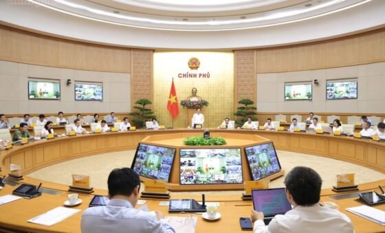 Đại biểu dự cuộc họp về nhiệm vụ nghiên cứu năm 2027
